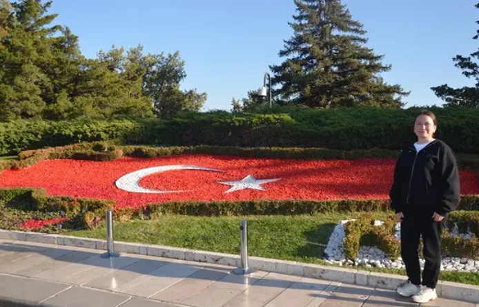 25 Kasım  Direnişin Rengi, Sözümüzün Ateşi