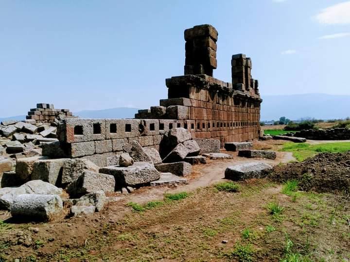 AYDIN YÖRÜK EFE KÜLTÜR DERNEĞİ YÖNETİM KURULU ÜYESİ Zeki KÖSE ALABANDA ANTİK KENTİ  (Araphisar) ı Yazdı.