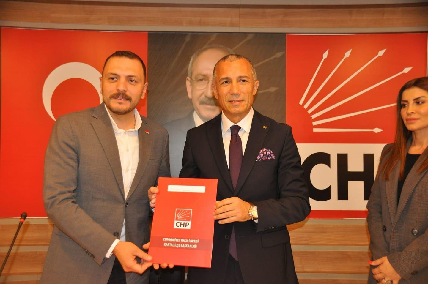 CHP KARTAL’DA İLK BAŞVURU “ÇELEBİ” DEN GELDİ