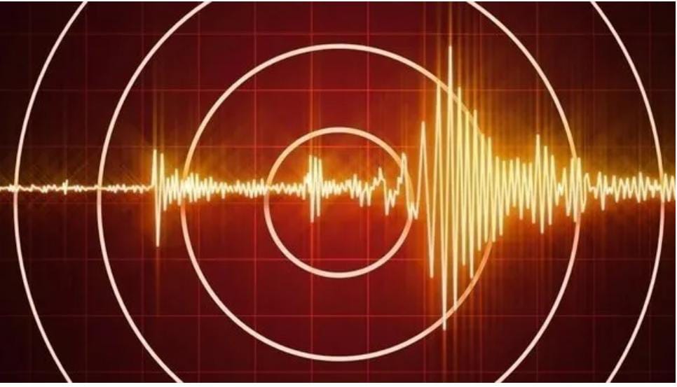 Denizli'de artçı deprem meydana geldi.