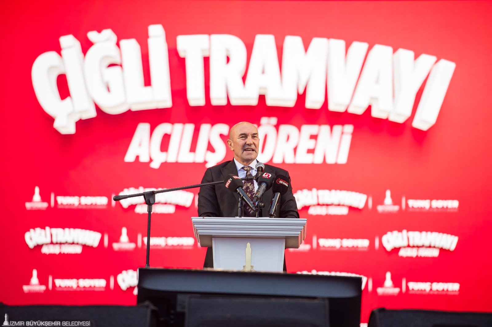 İZMİR BÜYÜKŞEHİR BELEDİYE si Çiğli Tramvayı hizmete Açtı