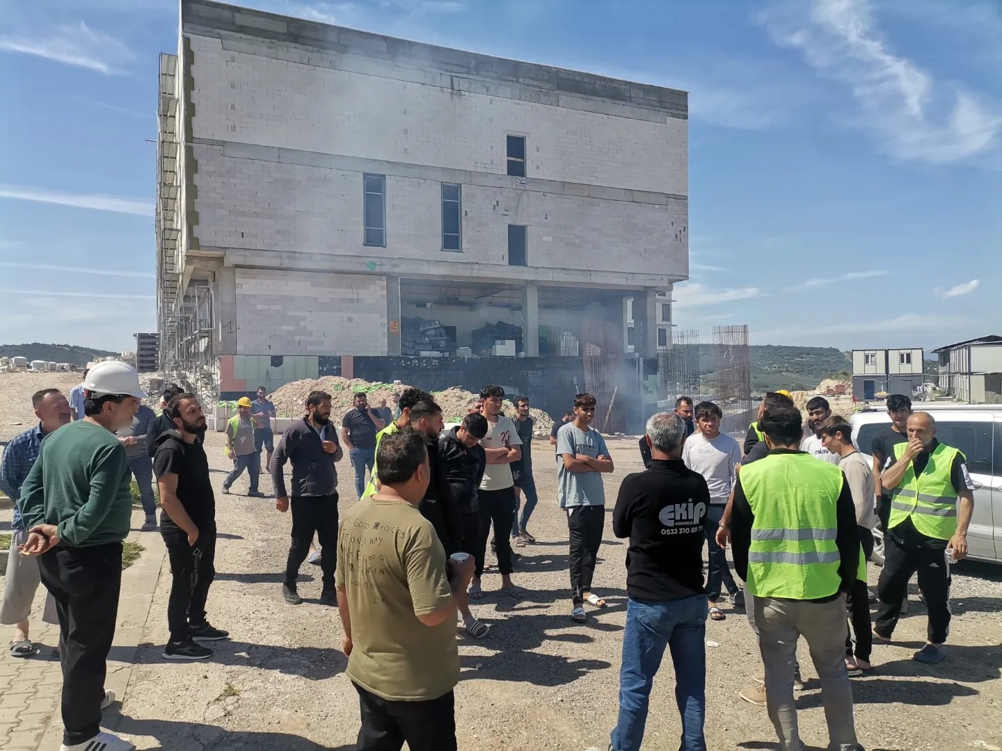 TÜİK: İnşaat maliyetleri şubatta yıllık yüzde 70 arttı