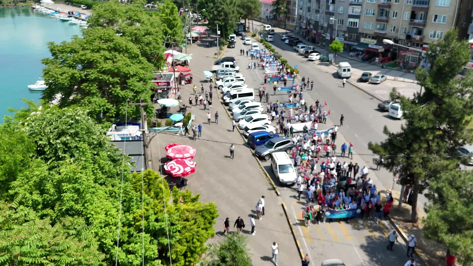 Giresun'da vatandaşlar Tirebolu-Torul yolunun iyileştirilmesi için eylem yaptı