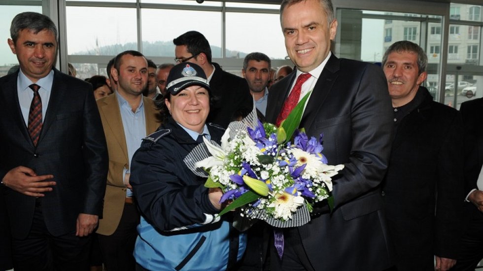 BİR TEBRİK DE MESAİ ARKADAŞLARINDAN