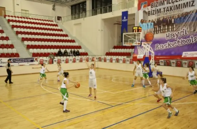 Çekmeköy’den Kolay Galibiyet