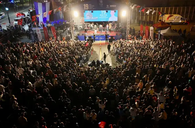 19 MAYIS COŞKUSU ALTINORDU’DA YAŞANDI