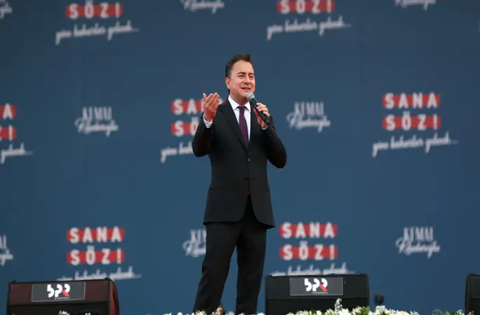 Ali Babacan İstanbul’da: “Hep Beraber Başaracağız, 86 Milyon Birden Büyüktür, Türkiye Birden Büyüktür”