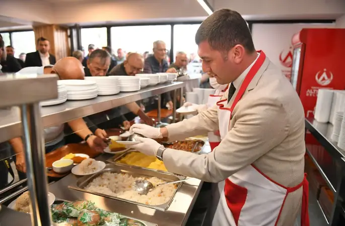 Altınordu Belediye Başkanı  Ulaş TEPE Kent Lokantamızın açılışını gerçekleştirerek dedi.