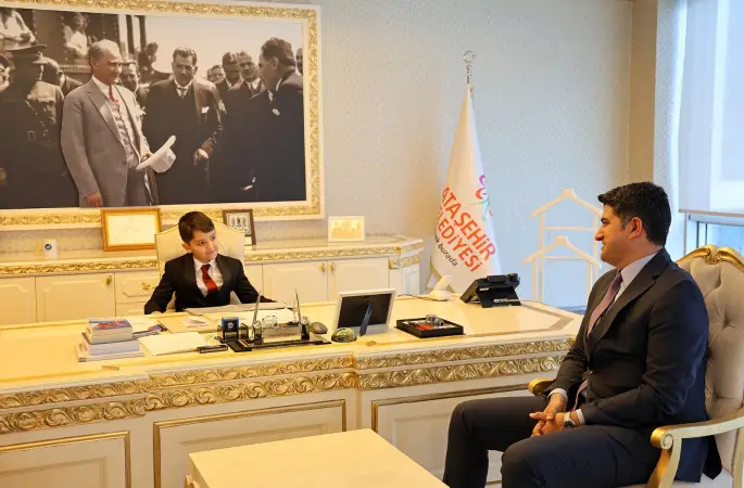 ATAŞEHİR’DE BELEDİYE BAŞKANLIĞI BİR GÜNLÜĞÜNE ÇINAR BAŞKAN’A EMANET