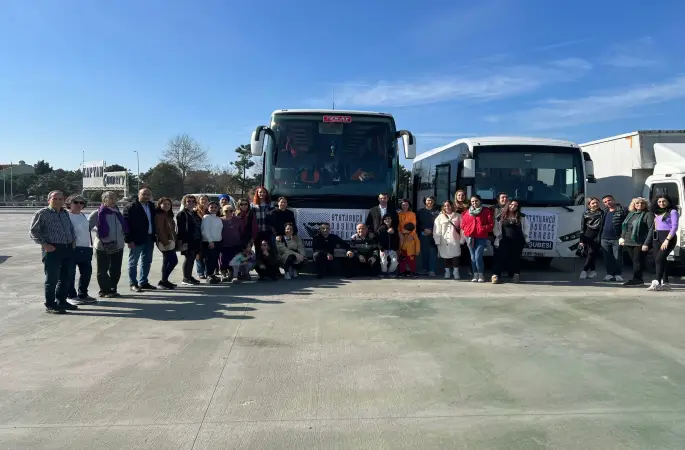 ATATÜRKÇÜ DÜŞÜNCE DERNEĞİ ÜMRANİYE ŞUBESİ  ÇANAKKALE ŞEHİTLERİNİN 108. YILINDA  ÜYELERİYLE ÇANAKKELEYE                                                                                                                                  02/03 /2023 Atatürkçü D