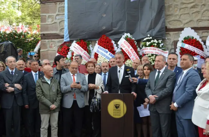 Atatürkçü Düşünce Derneği yeni Genel Merkez  binasının açılışını GYK,GDK,YDK ve kurul üyeleri ile şubeleri ve yurttaşlarımızın yoğun katılımıyla gerçekleştirdi.