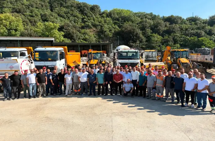 Beykoz Belediyesi'nde Dayanışma Kahvaltısı Başkan Yardımcısı Melih Karakaya Fen İşleri Şantiyesinde Emekçilerle Buluştu