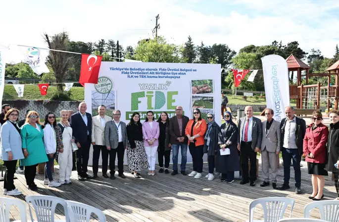 Beykoz’da Yazlık Fideler Üreticiyle Buluştu: Yeşili, Emeği, Hayatı Elden Ele Çoğaltıyoruz