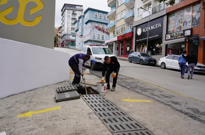 Bilecik’te yağış öncesi mazgallar temizleniyor