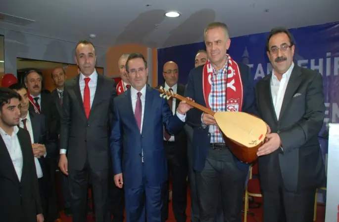 Çekmeköy'de Sivaslıların Sesi Yılmaz Sezgin Olacak