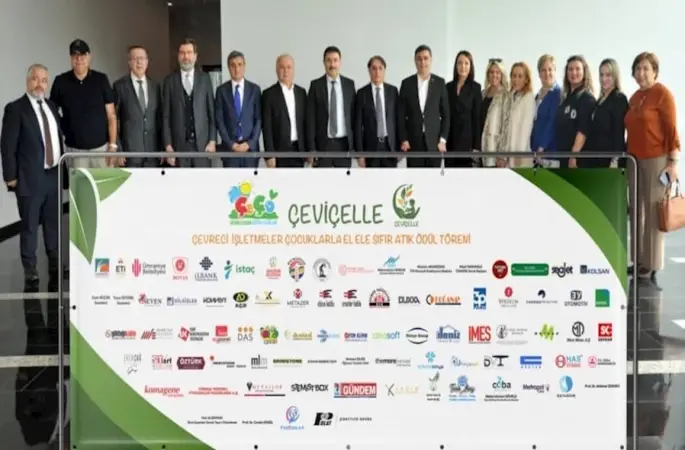 ÇEVİÇELLE: ÇEVRECİ İŞLETMELER ÇOCUKLARLA EL ELE SIFIR ATIK ÖDÜL TÖRENİ.