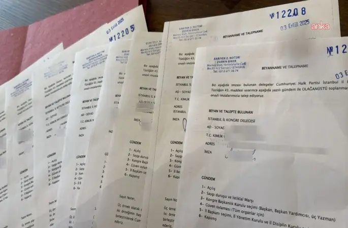 CHP İstanbul İl Kongresi delegeleri, olağanüstü kongrenin toplanması talebiyle noterde imza vermeye başladılar.