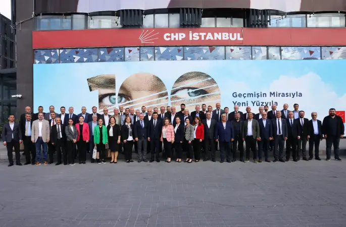 CHP İstanbul'da nöbet değişimi Gerçekleşti.