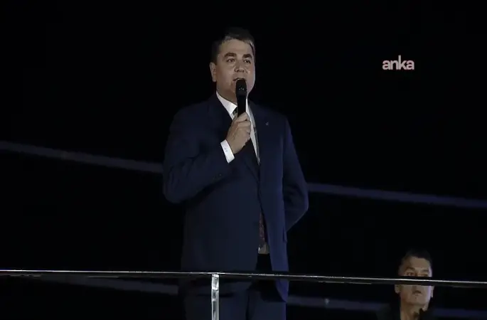 CHP'den ''Filistin'e Destek'' mitingi... Gültekin Uysal: "Filistin davası hiçbir iktidarın iç siyasette kullanacağı bir propaganda malzemesi değildir"dedi