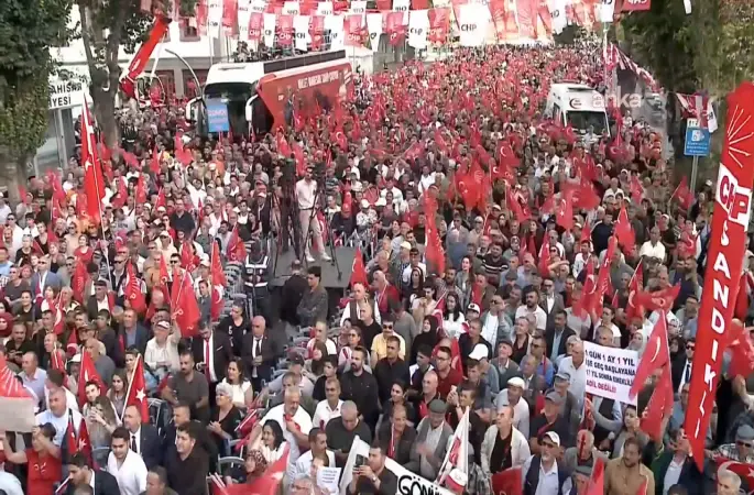 CHP’nin 57’nci mitingi, 74 yıl sonra CHP’ye geçen Afyonkarahisar’da yapıldı