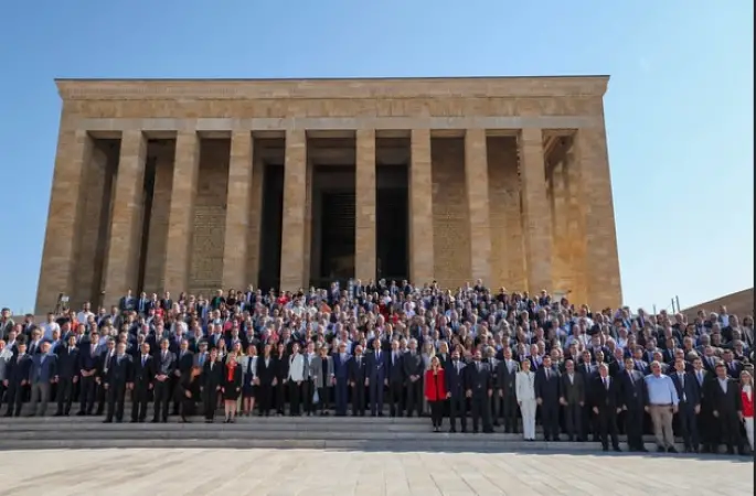 CUMHURİYET HALK PARTİSİ 101 YAŞINDA