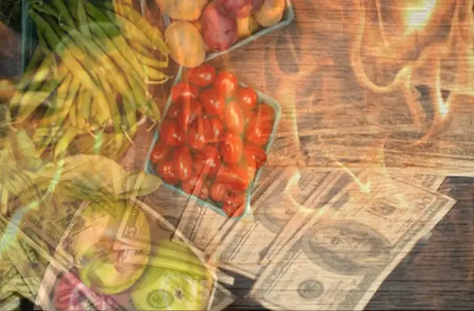 Halkın mutfağındaki yangın söndürülemiyor. 