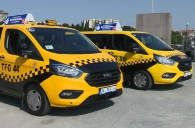 İBB 402 YENİ TAKSİYİ HİZMETE SUNDU YOL VE YOLCU SEÇME  GERİDE KALDI