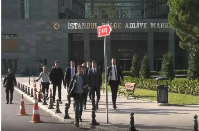 İBB Başkanı Ekrem İmamoğlu İstinaf önünde konuştu: ''Ahmak davası darbe girişimidir''Dedi.