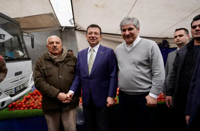 İMAMOĞLU VE ERDOĞDU ÜMRANİYE TOPAĞACI SEMT PAZARINDA