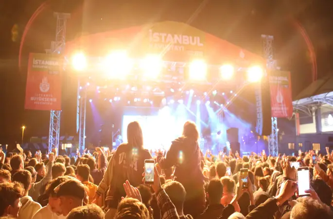 İstanbul Kavuştayı coşkulu iki konserle start aldı