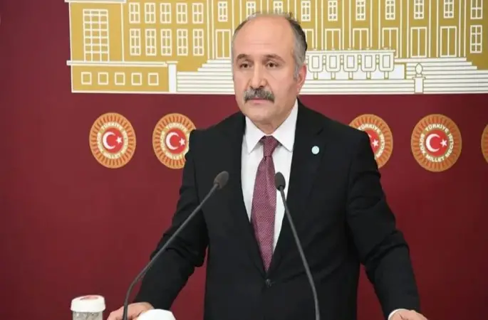 İYİ Parti Irak-Suriye tezkeresine 'evet' diyecek..