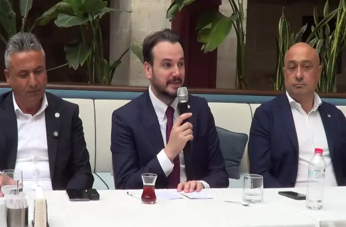 İYİ Partili Özatıcı: "Ana muhalefet partisine bir kayyum atamaya tevessül etmek bile bir siyasi çıldırmışlık halidir"dedi