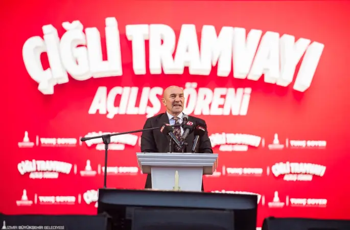 İZMİR  BÜYÜKŞEHİR BELEDİYE si Çiğli Tramvayı hizmete  Açtı