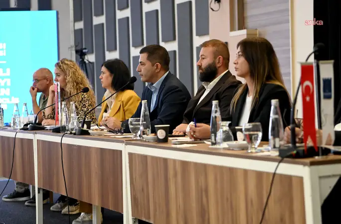 Kuşadası Belediye Meclisi’nden sosyal belediyecilik alanında önemli kararlar aldı.