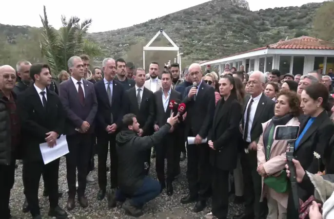 Muğla Büyükşehir Belediye Başkanı Aras Bir oldubittiyle Datça Belediyesi’nin mülküne el koymayın dedi.