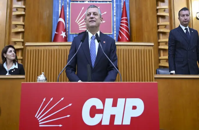 Özgür Özel: den açıklma İmamoğlu'na beni dışlamalarını söyleyerek genel başkanlık teklif ettiler dedi