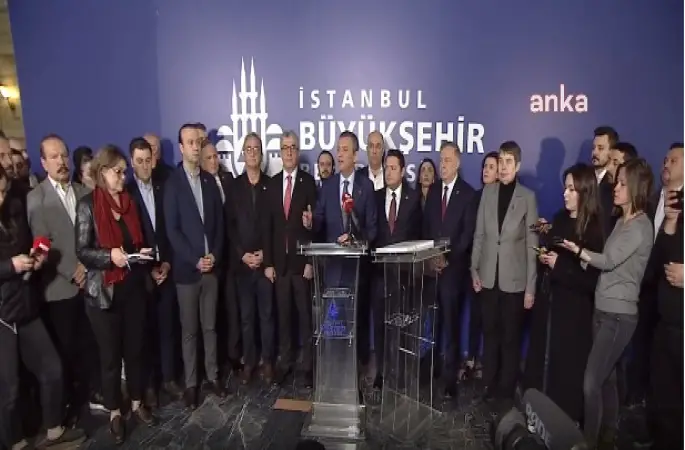 Özgür Özel: “Soruşturmada gözaltına alınan 106 kişiden serbest bırakılan tek isim İletişim Başkanlığı’nın Türkiye Yüzyılı kampanyasını yapan Serdar Haydanlı”dır dedi