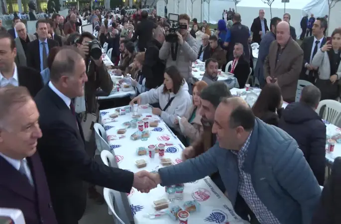 Saraçhane’de Millet, ‘Millet’ iftarında buluştu