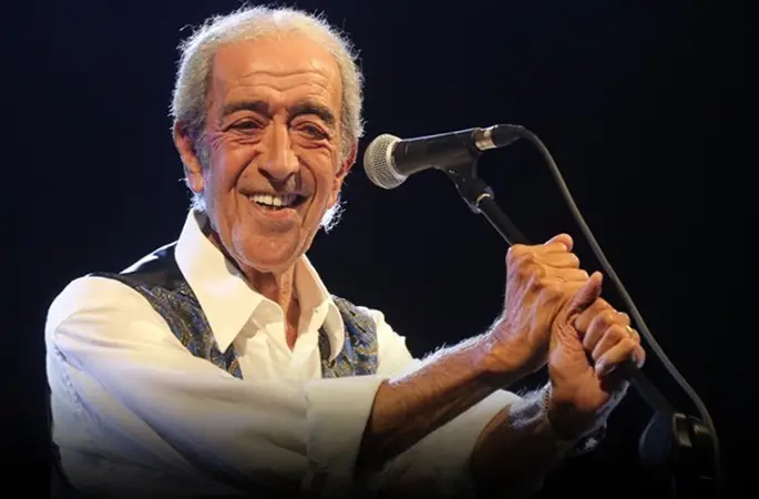 Türk müziğinin usta isimlerinden Sanatçı Edip Akbayram hayatını kaybetti