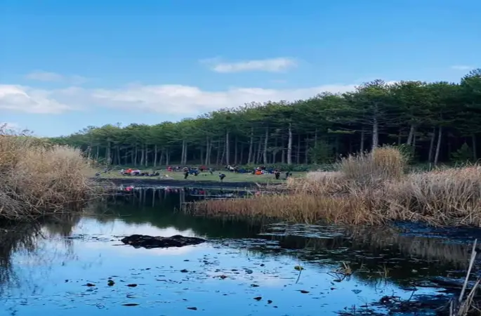 YAYLA MI DENİZ Mİ ? Doç. Dr. Devrim Alkaya  yazdı.