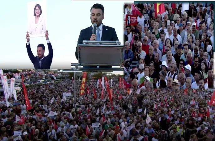 YENİ Parti'nin Üsküdar buluşması.... Sinem Dedetaş: Sandıkta kazanamayanlar halkın ortak iradesini gölgelemek istiyor